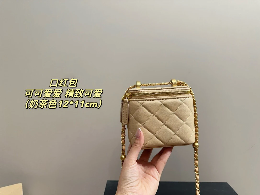 Luxury Design 2024 European and American New Top Quality Women\'s Bag Fashion Leisure Comfortable Handheld Crossbody Bag