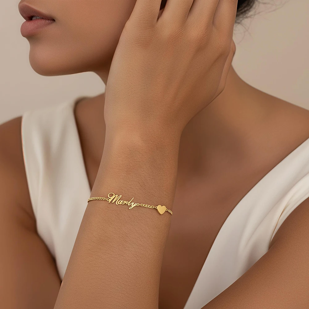 Personalized Name Bracelet with Heart Charm Gold Custom Nameplate Bracelet Dainty Jewelry Gift Bridesmaid Gift Script Name