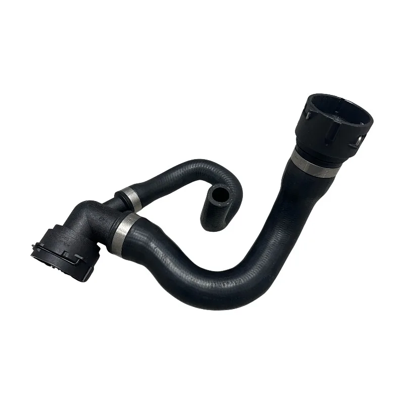 

31261407 32249279engine radiator lower hose water tank lower water pipe tee pipe suitable for VOLVO S60 S80 V70 XC60 XC70