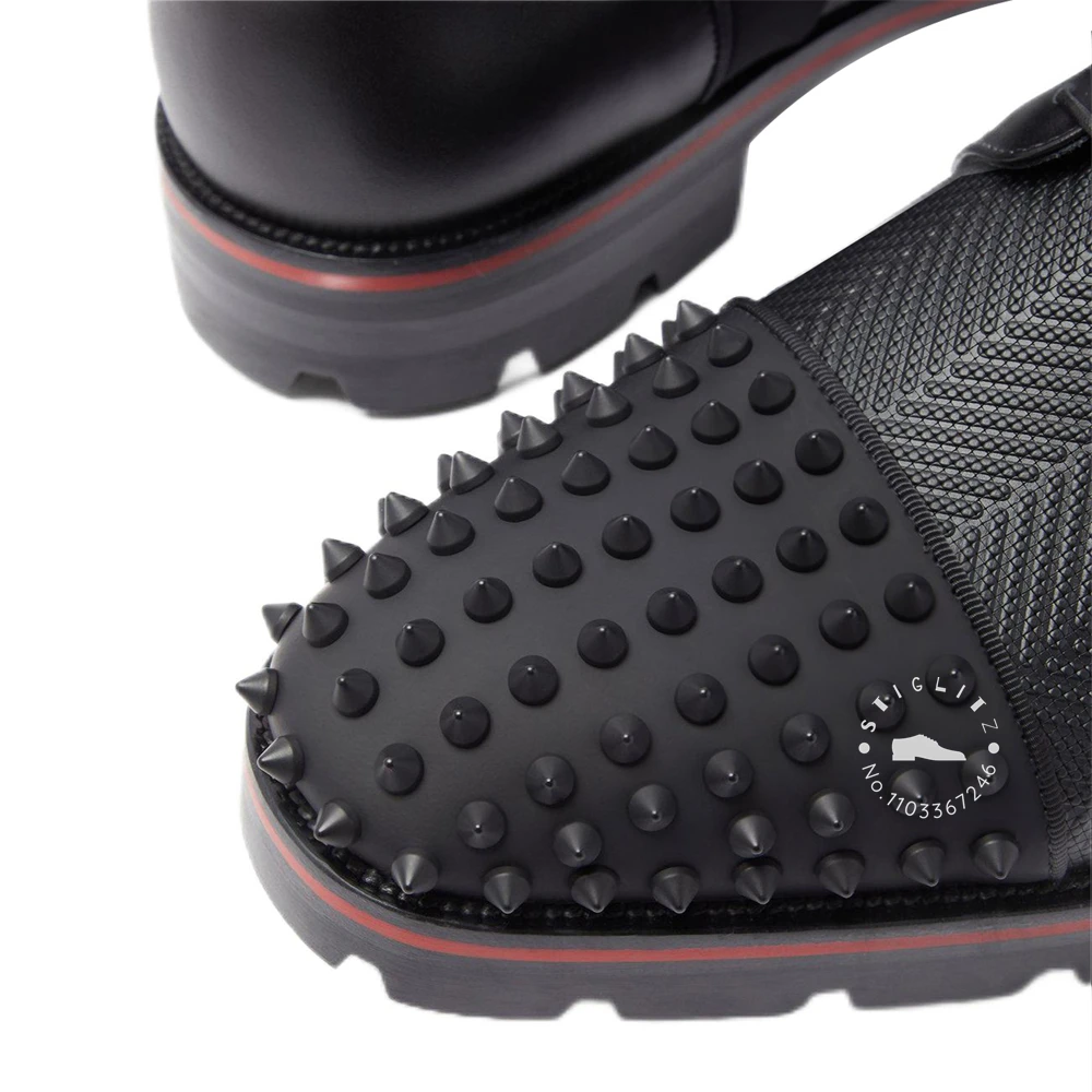 Black Studded Round Toe Sneakers Designer Luxury Style Casual Shoes Punk Rivet Black Red Leather Splicing Lace Up Shoes for Men