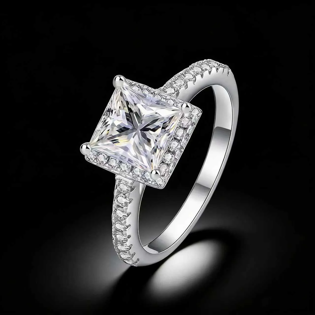 

Кольца с муассанитом 1-2 карата, огранка «Принцесса», цвет D, для женщин и девушек, свадебный подарок, из стерлингового серебра 925 пробы, с покрытием, в стиле «вечность»