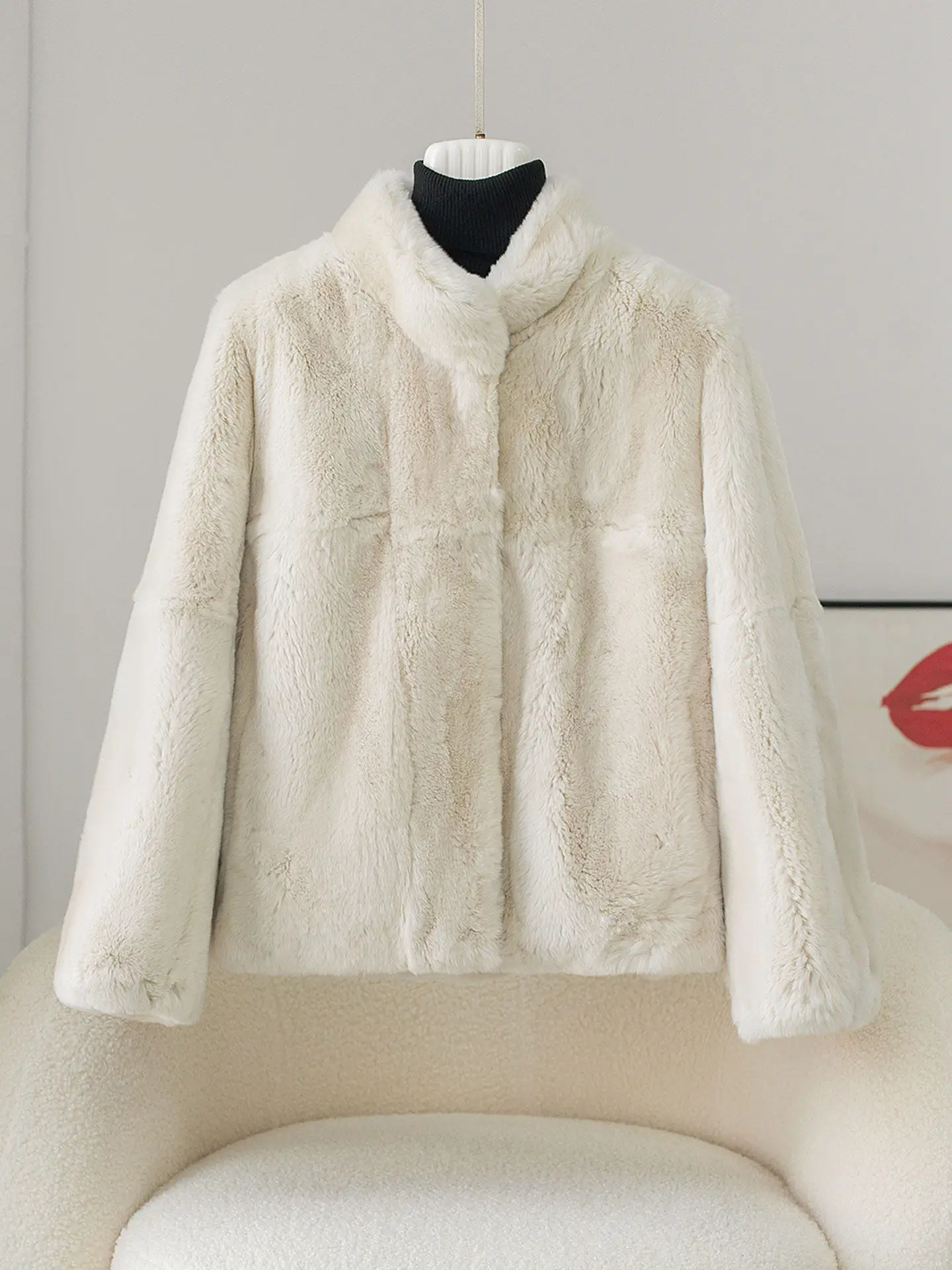 Korean-style stylish rex rabbit fur coat for women 2025 winter new style, thickened stand-up collar, short fur, youthful fur