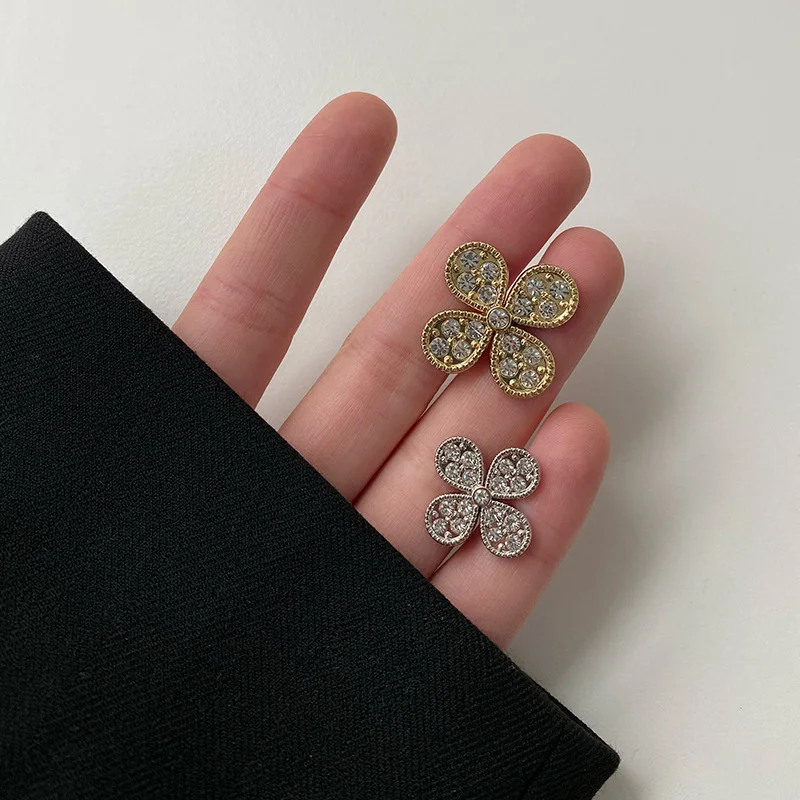 

6pcs/lot Metal Buttons For Clothing Clover metal buttons with diamonds small fragrance high cold wind tweed jacket coat buttons