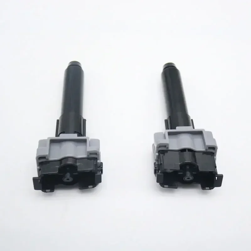 トヨタランドクルーザー GRJ200 LC200 2016-2021 オートヘッドライトランプウォッシャースプレーノズルジェットポンプアクチュエーターとカバーキャップ