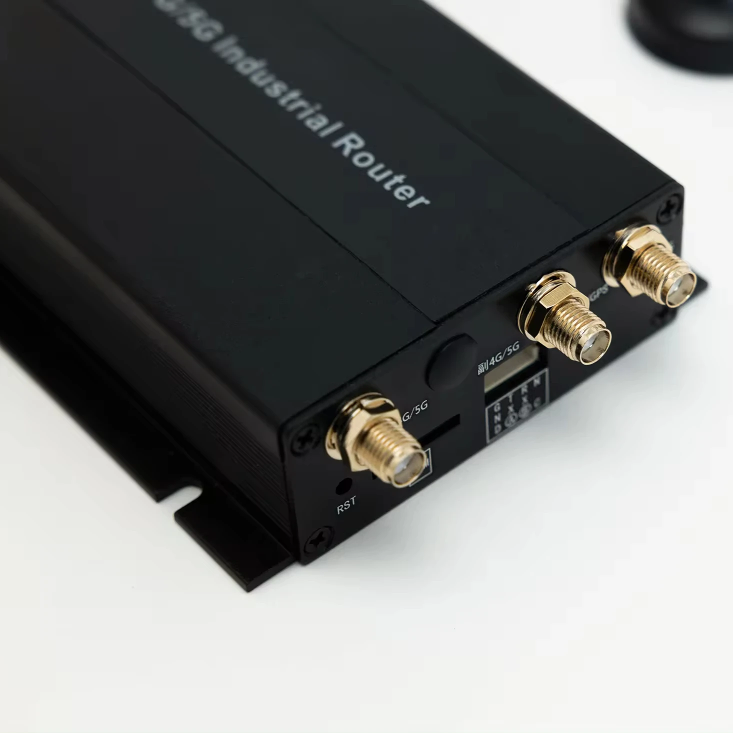 

2025 hot sale LINBLE T310-AU 4GCellular Mini Home Modem Mobile Network SIM Card Slot WiFi Hotspot Ethernet Port For Travel Camp