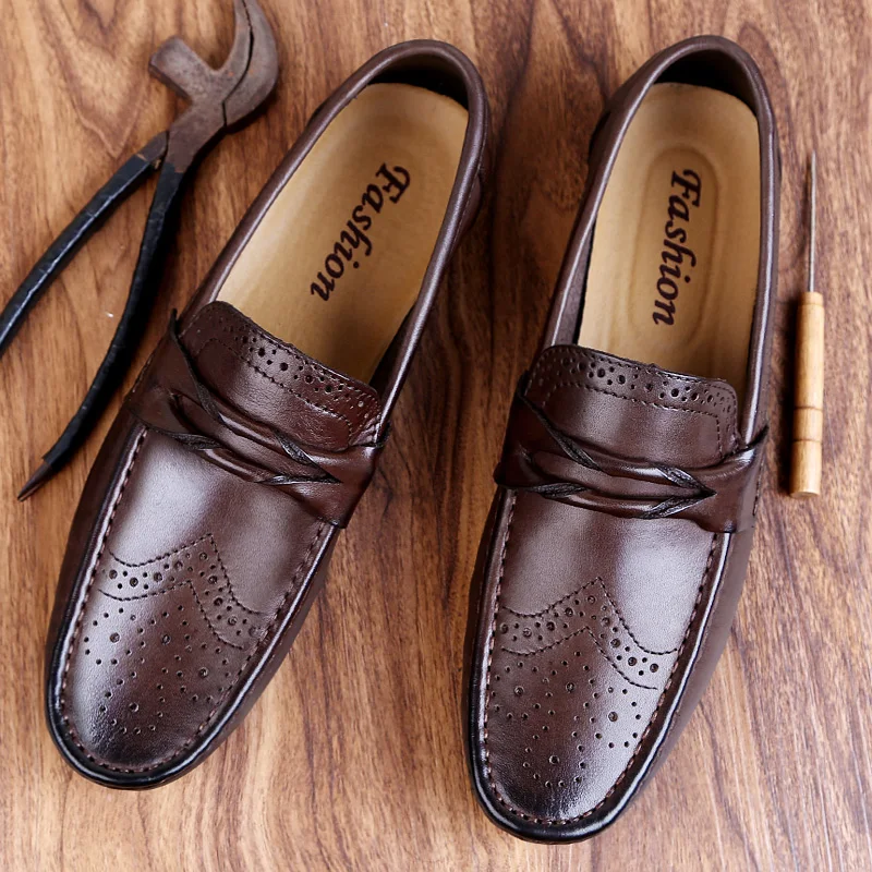 Breathable Luxury Brogue Moccasins Men Loafers Shoes Male Flats Leather Casual Boat Walking Driver Footwear Chaussures Hommes