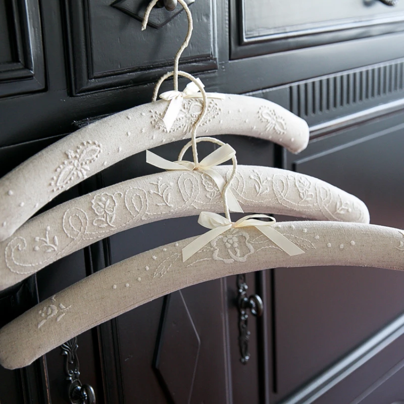 Hanger White Embroidered Cloth 41cm European-Style Cotton and Linen Seamless Non-Slip Sponge Adult With Bowknot Wardrobe Storage