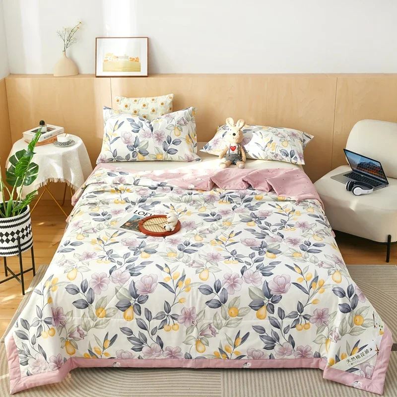 

Flowers Style Summer Quilted Quilt 100% Cotton Fluffy Air Condition Thin Quilt Soft Comfortable Thin Blanket Machine Washable