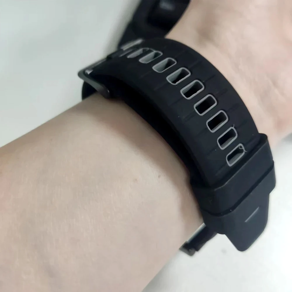 20MM 22MM Zweifarbiges Silikonarmband für Garmin Forerunner 170 70 55 158 165 265 255 570 970/Vivoactive 6 5/Venu 4 3/Sq2 Uhrenarmband – Detail 9
