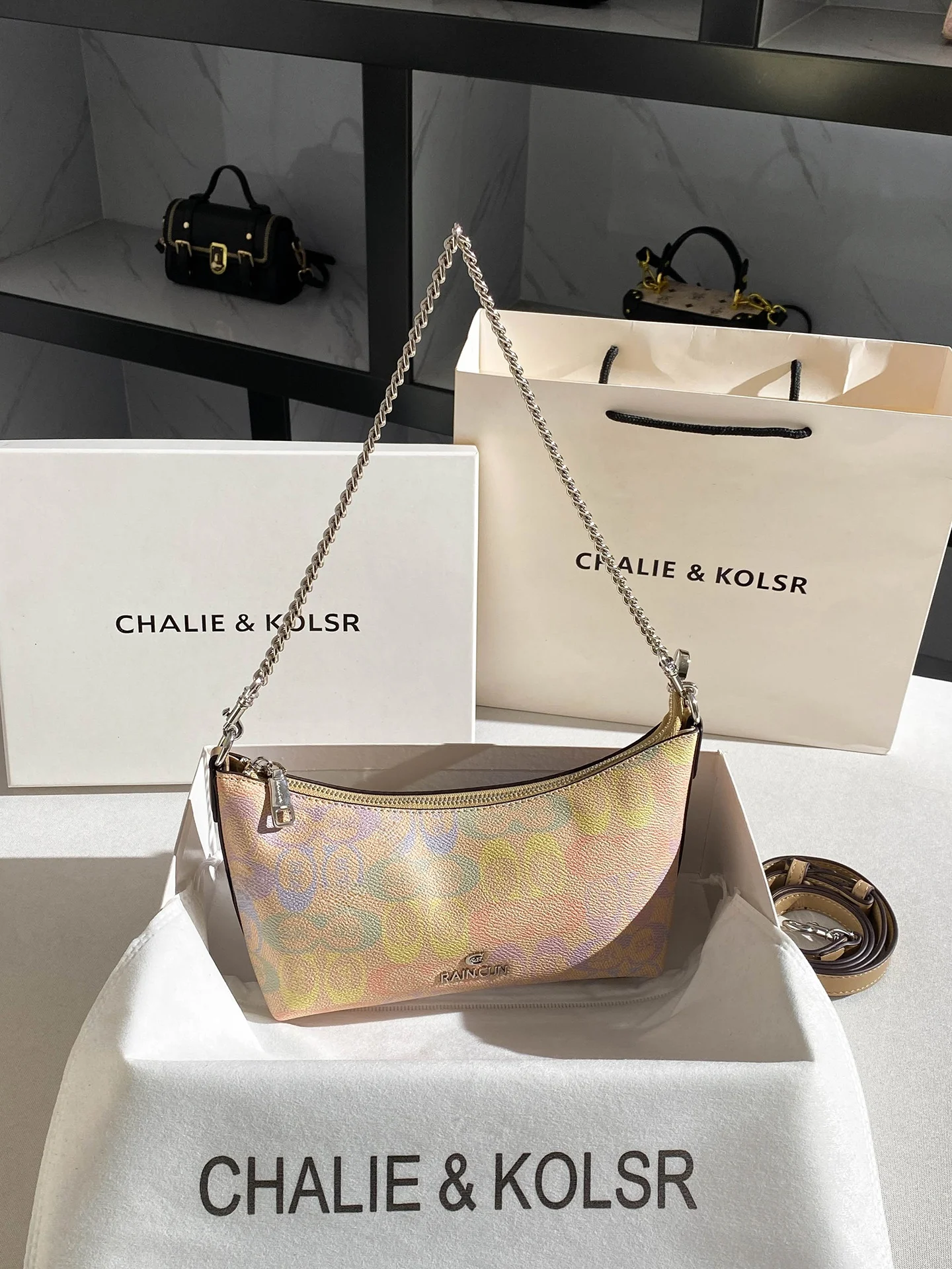sac-croissant-degrade-arc-en-ciel-de-luxe-chaliekolsr-nouvelle-collection-ete-2026-sac-a-bandouliere-haut-de-gamme-en-cuir-souple-style-decontracte