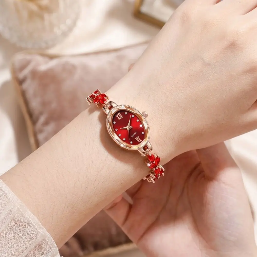 Rhinestone Quartz Watches Diamond Studded Watch Strap with Adjustable Bracelet Rotundity Shaped Watch Wrist Decoration - view 4