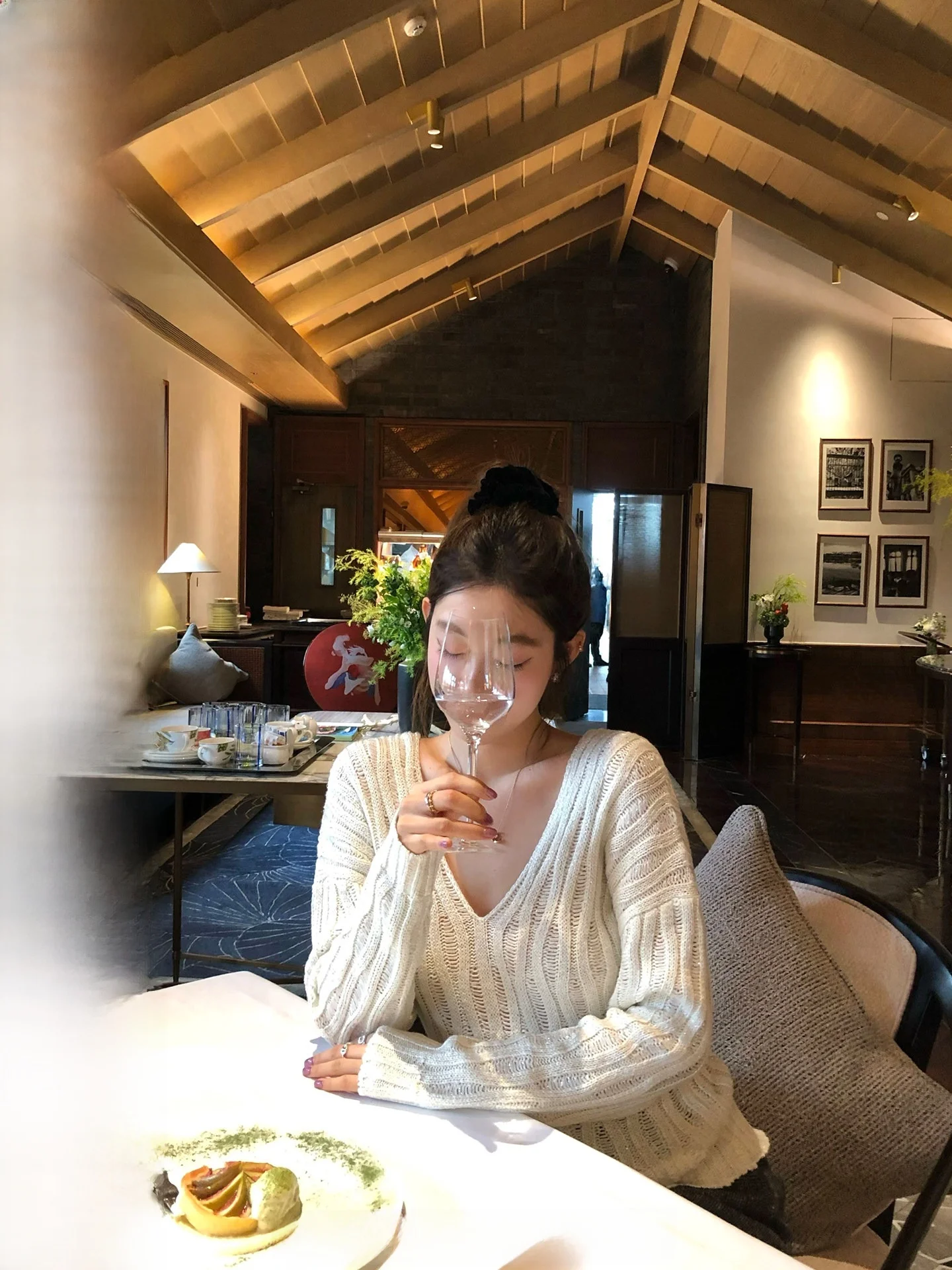 

Ranwear Casual V-Ne Knitted Sweater iny Tead Hollow out Irregular Design Breathable Soft Acrylic Long Sve Women's Top