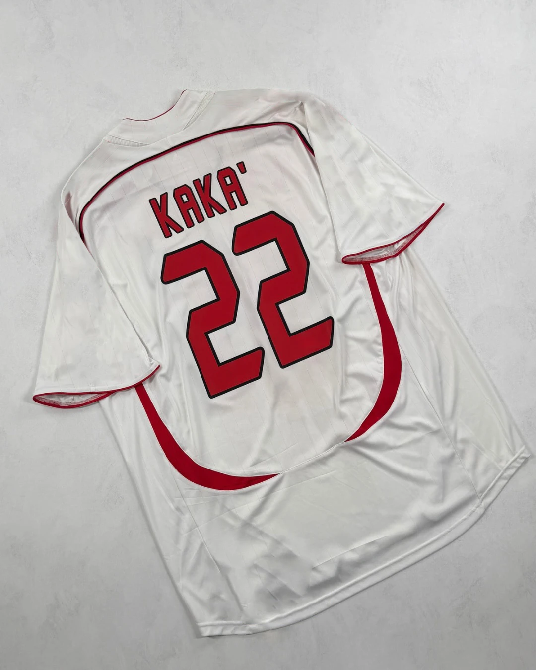 KAKA 22 Retro Fußballtrikot für Herren und Damen, Sommer-Kurzarm-Sportshirt, Y2K Loose Oversized Streetwear Kollektion Oberteile – Detail 7