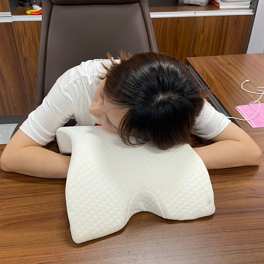 Memory Foam Arm Tunnel Pillow for Side Sleepers, Hollow Cuddle Pillow, Arm Pressure Relief Neck Shoulder Support for Bed Nap