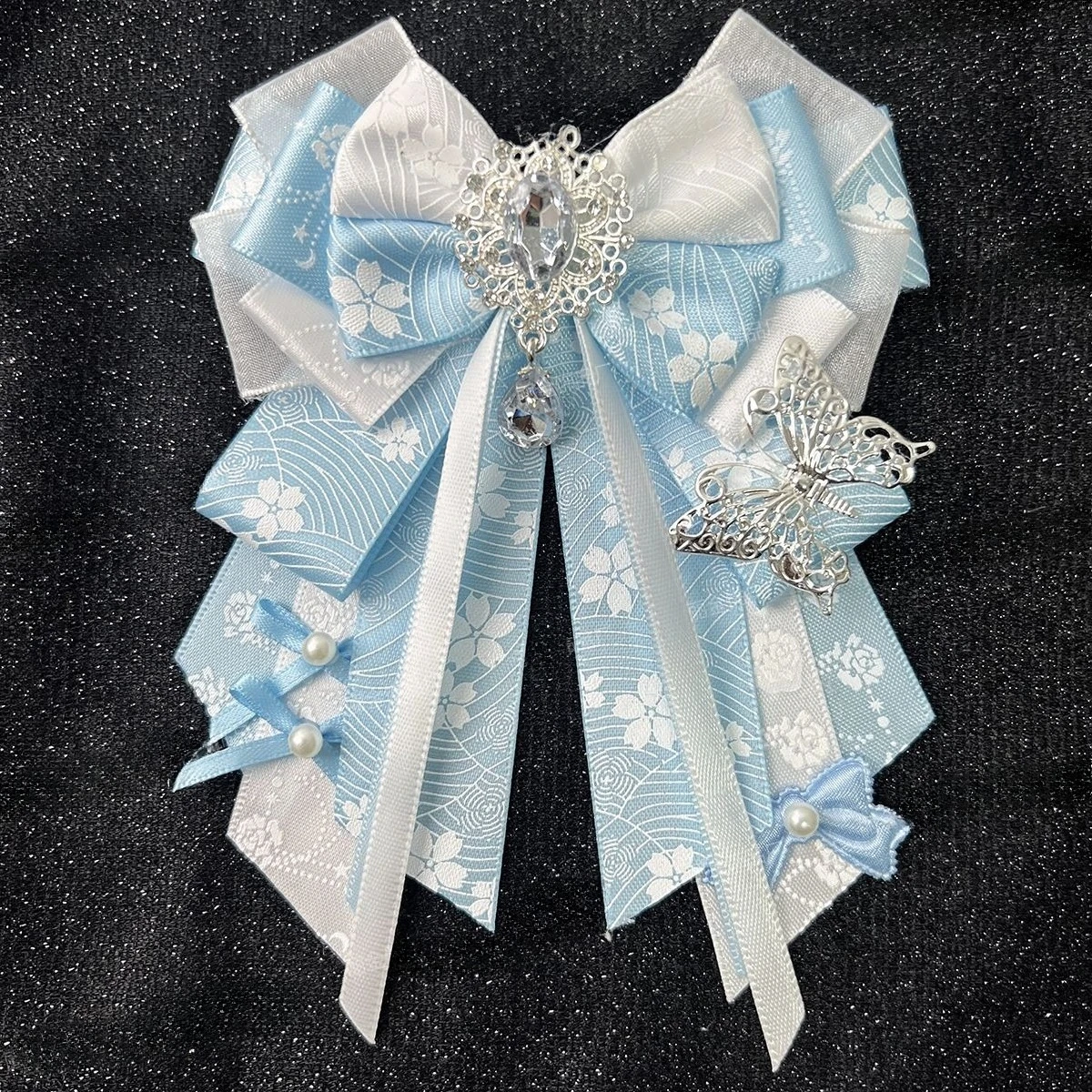

Luxury Rhinestone Lolita Bow Tie Brooch Anime Concert Cradle Stick Handmade Bowkont Shirt Collar Flower Accessories Jewelry Gift