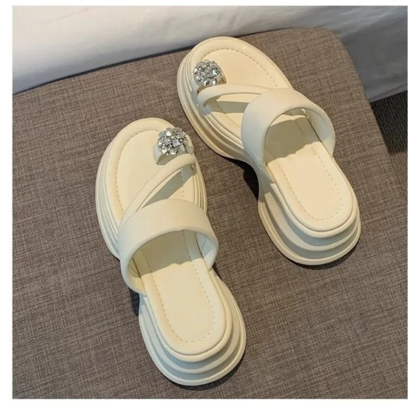 Thick Soled Slippers Women Summer Sandal 2026Women's Sponge Cake Casual Flip Flops Fashion Vacation Outdoor Beach Platform Shoes