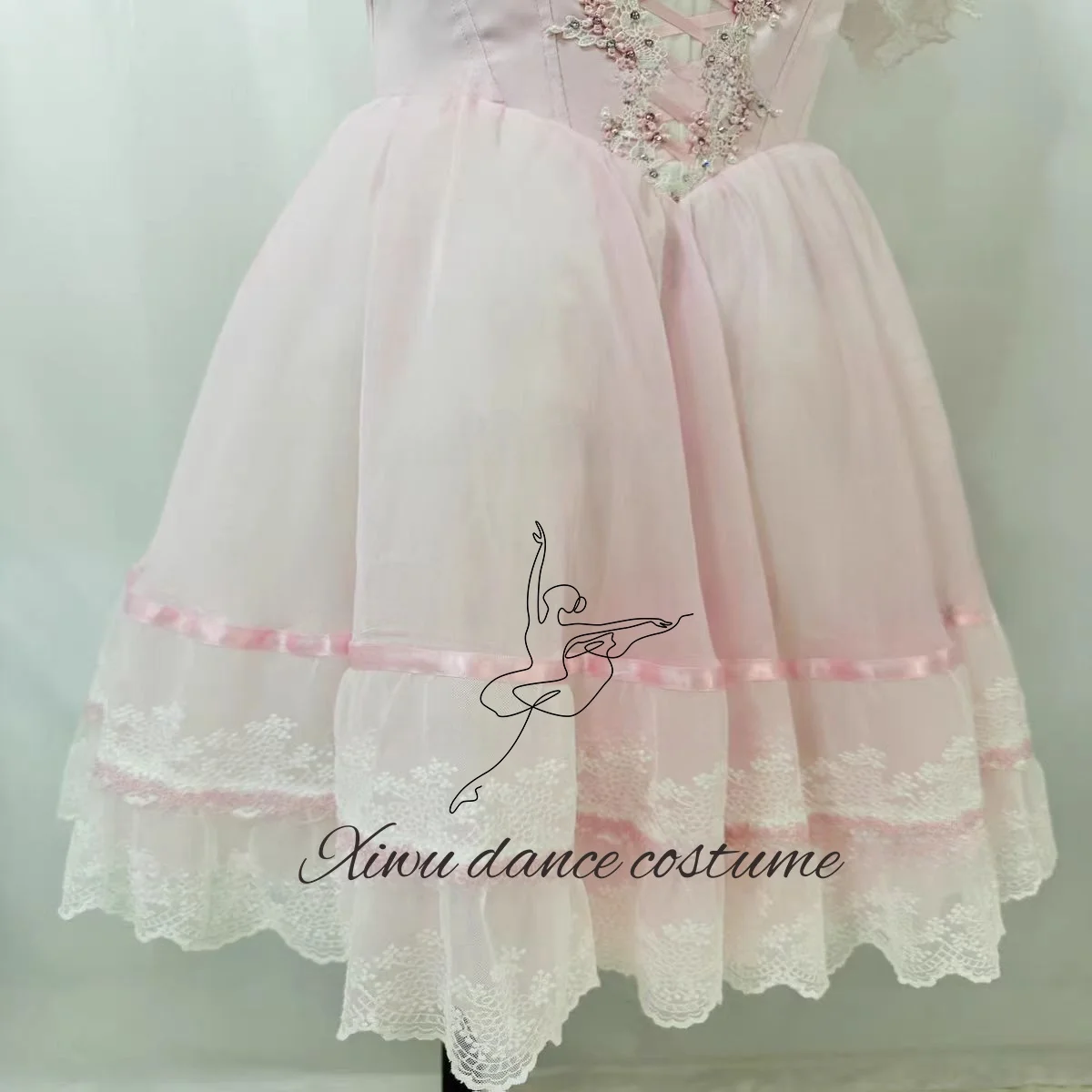 졸업 무도회 변형 발레 드레스 클래식 화이트 롱 드레스 블루 벨트 리본 세트 다이아몬드 그랜드 스윙 드레스