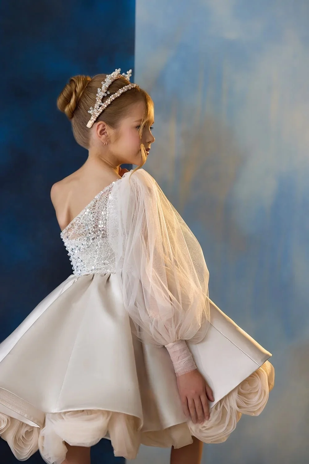 Custom Luxury Flower Girl Dress Wedding Birthday Party Pageant Catwalk One Shoulder Puff Sleeve Rhinestone Ivory Short Kids Gown