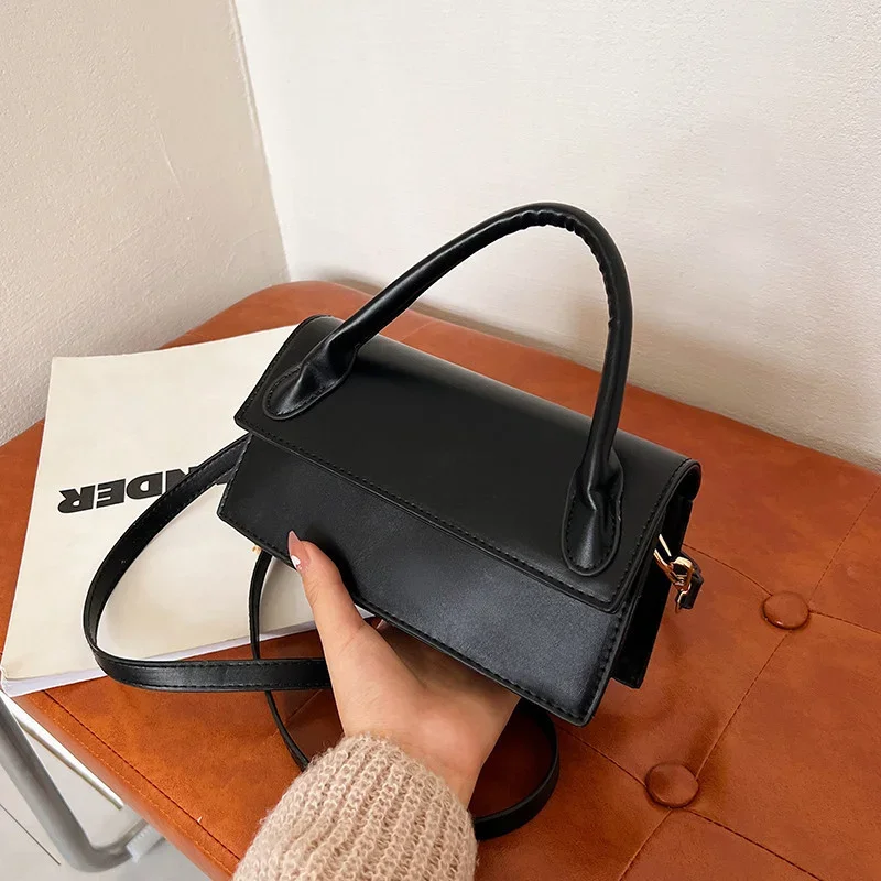 2024 New Fashionable Casual Commuter Handbag Women's Premium Texture Messenger Bag Commute Travel Shopping Bags