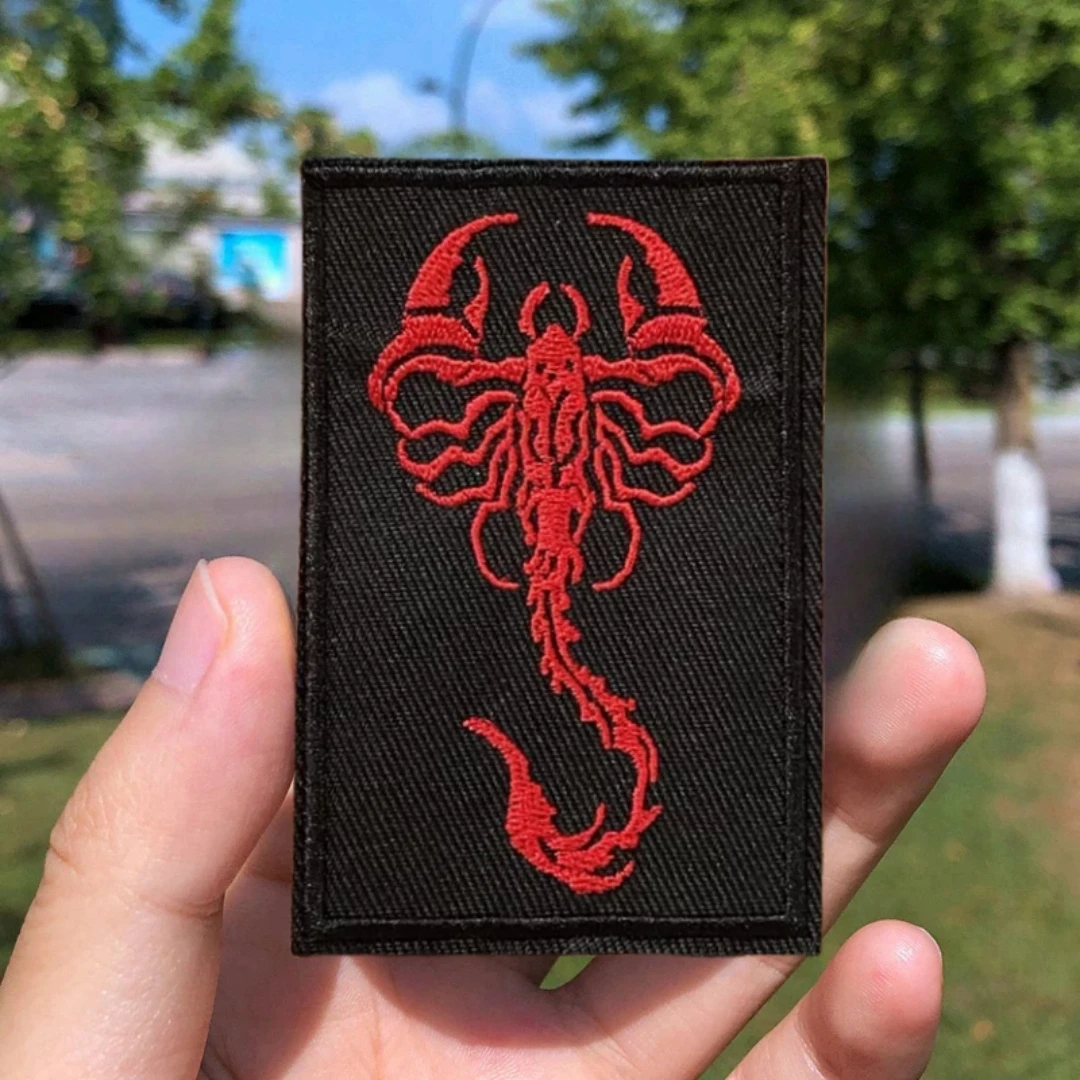 العقرب شيفرون المطرزة هوك وحلقة بقع للملابس التكتيكية العسكرية الجيش شارة في الهواء الطلق التعبئة والتغليف الخلفي ملصق