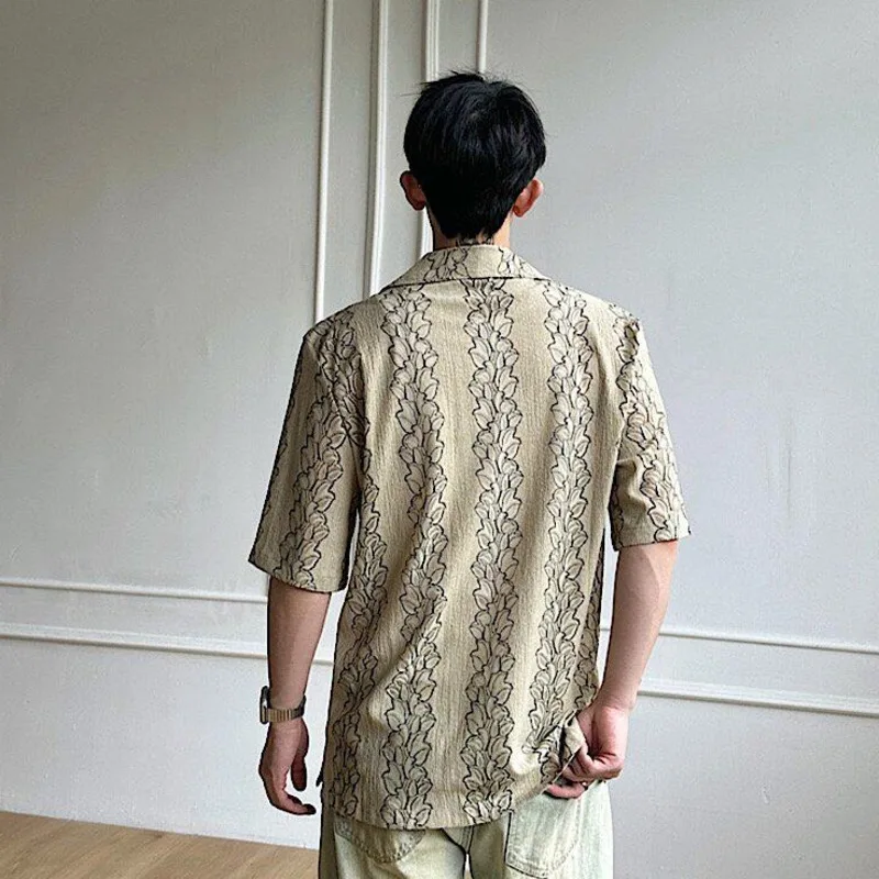 WVGA Summer New Men Light Luxury Lace Design Retro Leaf Cuban Collar Short Sleeved Shirts Niche Chic Casual Loose Top Ins W24729