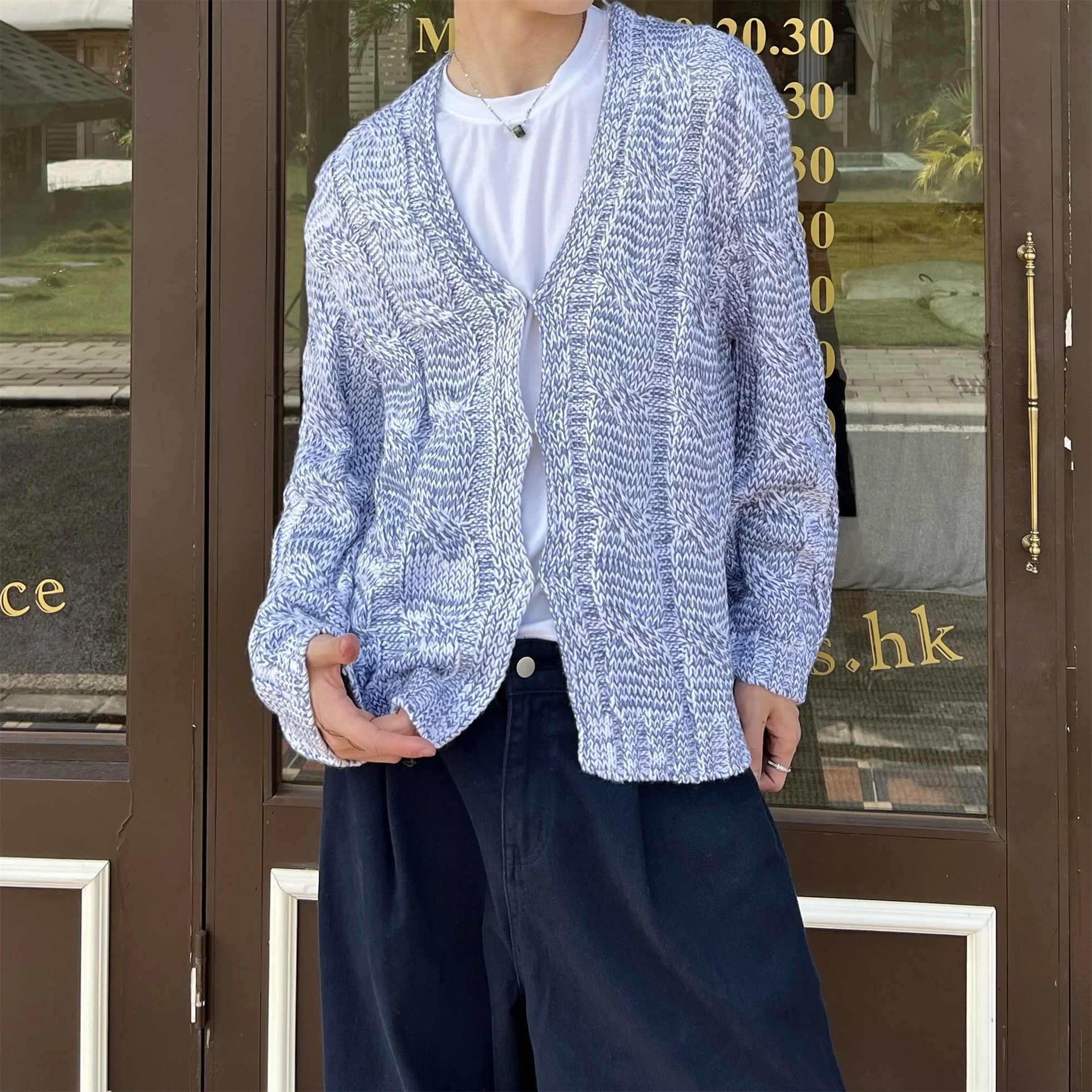 New Hot Sale Spring and Autumn French Retro Style Simple Design Gray Sweater Men's Casual Soft Blue Knitted Cardigan