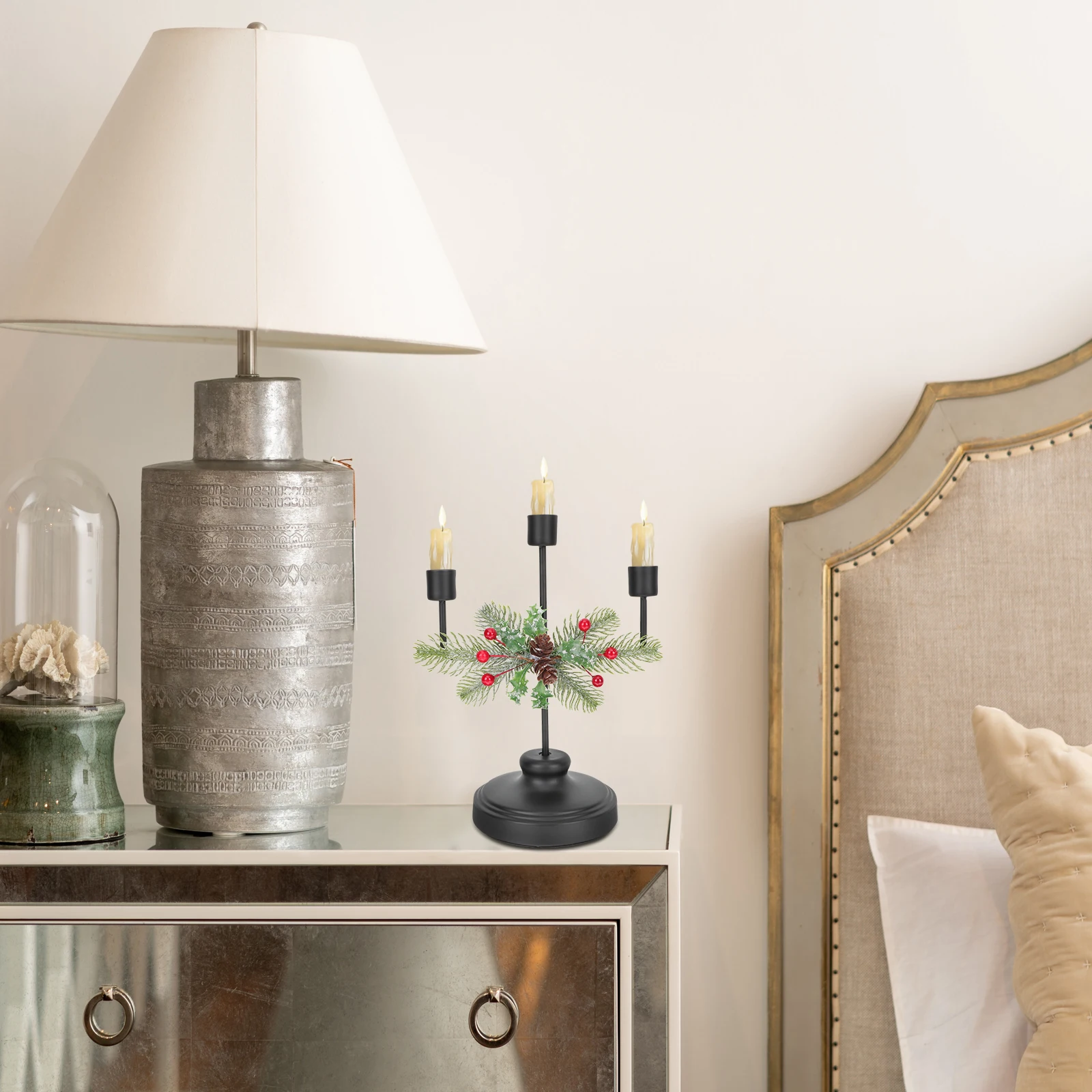 

Iron Holder Christmas Decorations Metal Tabletop Arrangement Classic Candlesticks Home Furniture Protection Unique