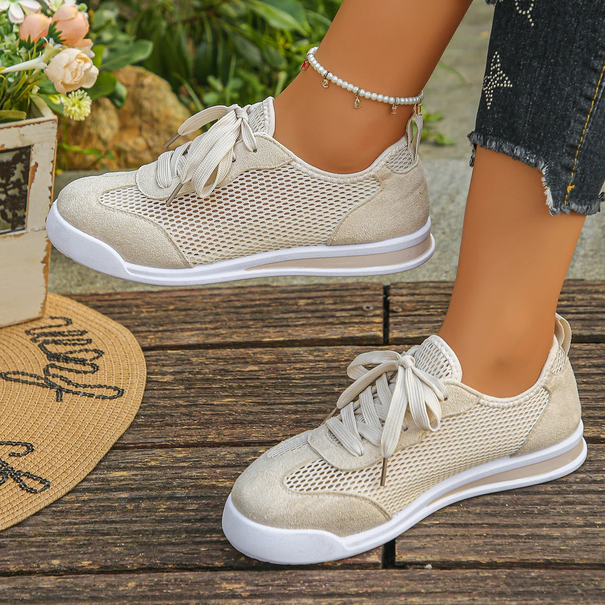 Women's 2026 New Solid Color Patch Design Anti-slip Casual Sports Shoes Summer Mesh Breathable Comfortable Walking Shoes