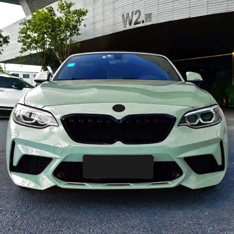طقم هيكل السيارة لـ BM-W F22 F23 2 Series 2014 2015 2016 2017 2018 2019 ترقية M2 CS نمط المصد الأمامي والخلفي التنانير الجانبية