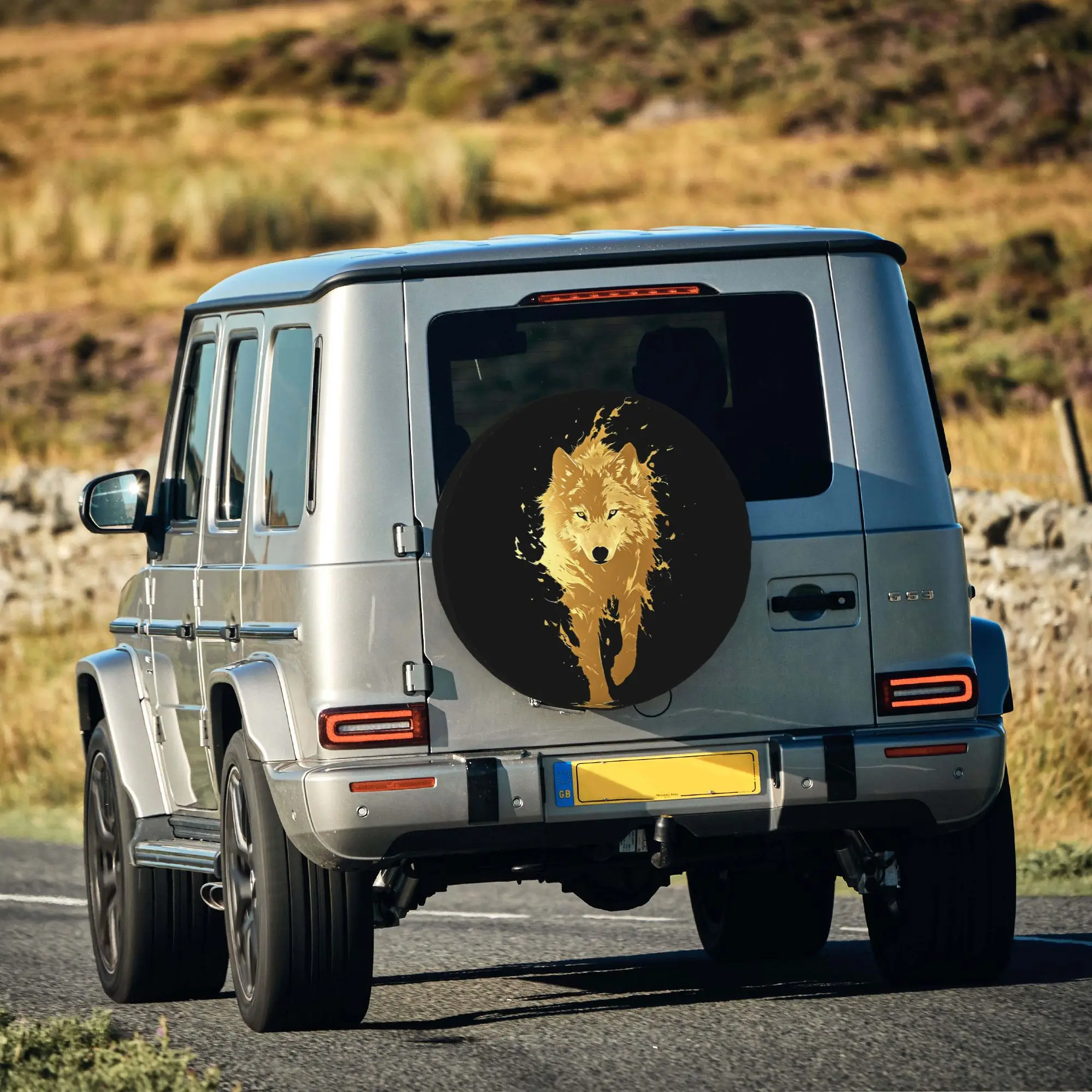 2D Flat 1pc Golden Wolf Beast Print Car Tire Cover 35.56/38.1/40.64/43.18 Cm, Spare Tire Cover, Essential For Camping Off-Road O