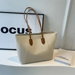 PU 2024 vendita calda borsa tote di lusso leggera filo per cucire borsa da donna con cerniera nuova borsa a tracolla da pendolarismo da donna alla moda