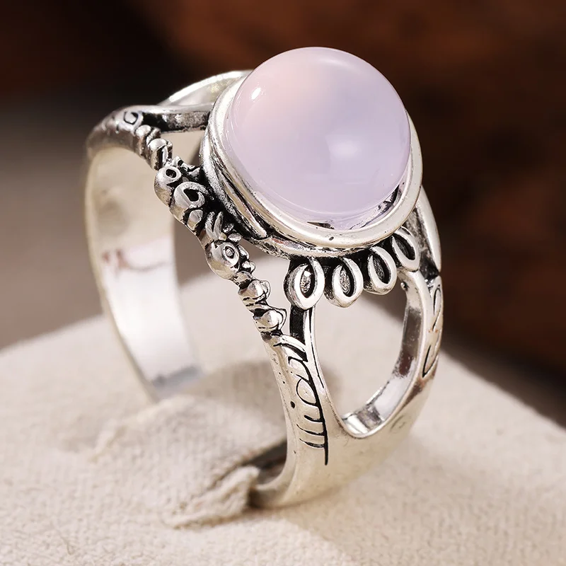 Vintage Hollowed Out Carved Silver Color Ring Inlay Synthetic Zircon Countryside Style Ring Women's Casual Jewelry Accessory