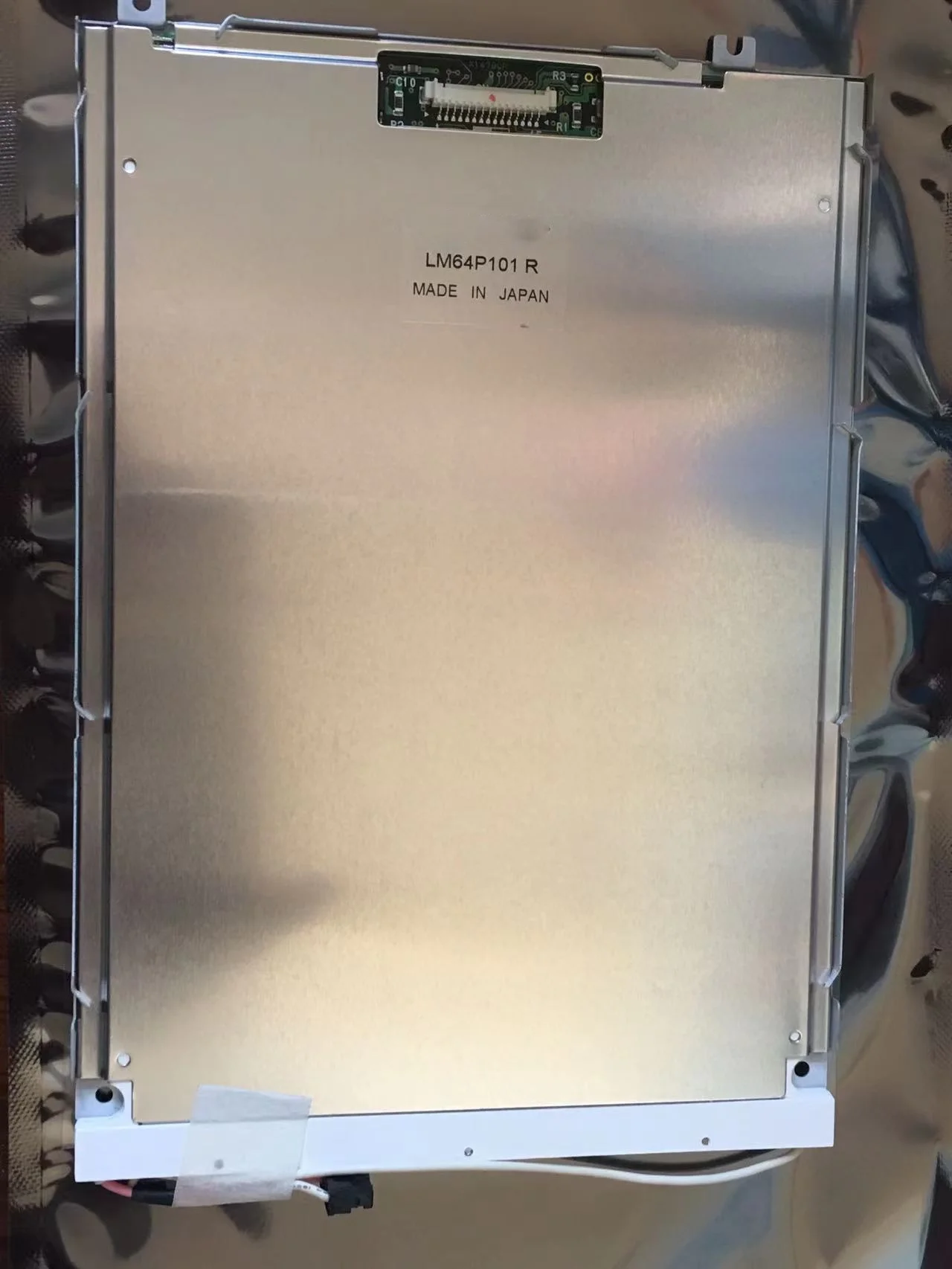 

7,2-дюймовый ЖК-экран LM64P101R, проверен на нормальную работу перед отправкой.