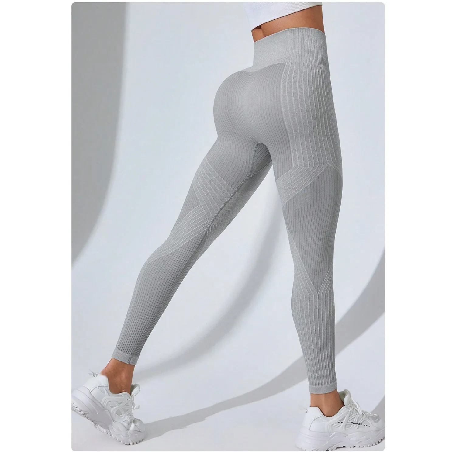Seamless Women's Gym Striped Sports Pants High Waisted Hip Lifting Tight Knit Yoga Pants Fitness Exercise Sports Yoga Leggings