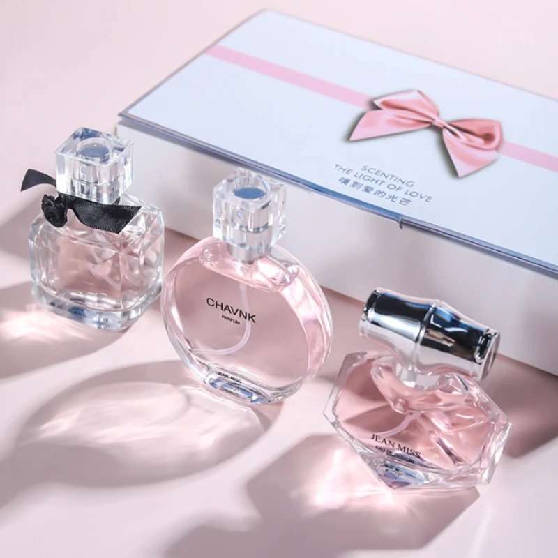 90ml Women Perfume Gift Box 3PCS Set Exudes Feminine Charm Floral Scent Body Spray Lasting Fragrance Pheromone Light Fragrance