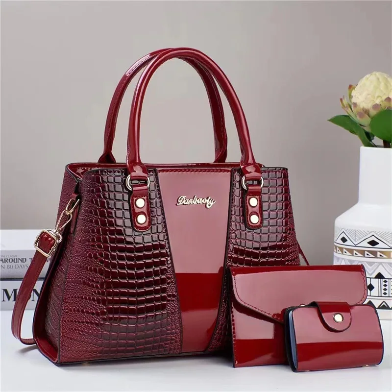 Fashionable 2024 Winter Embossed Crocodile Pattern Women's Shoulder Bag Large Capacity Splicing Handbag Crossbody Handbag