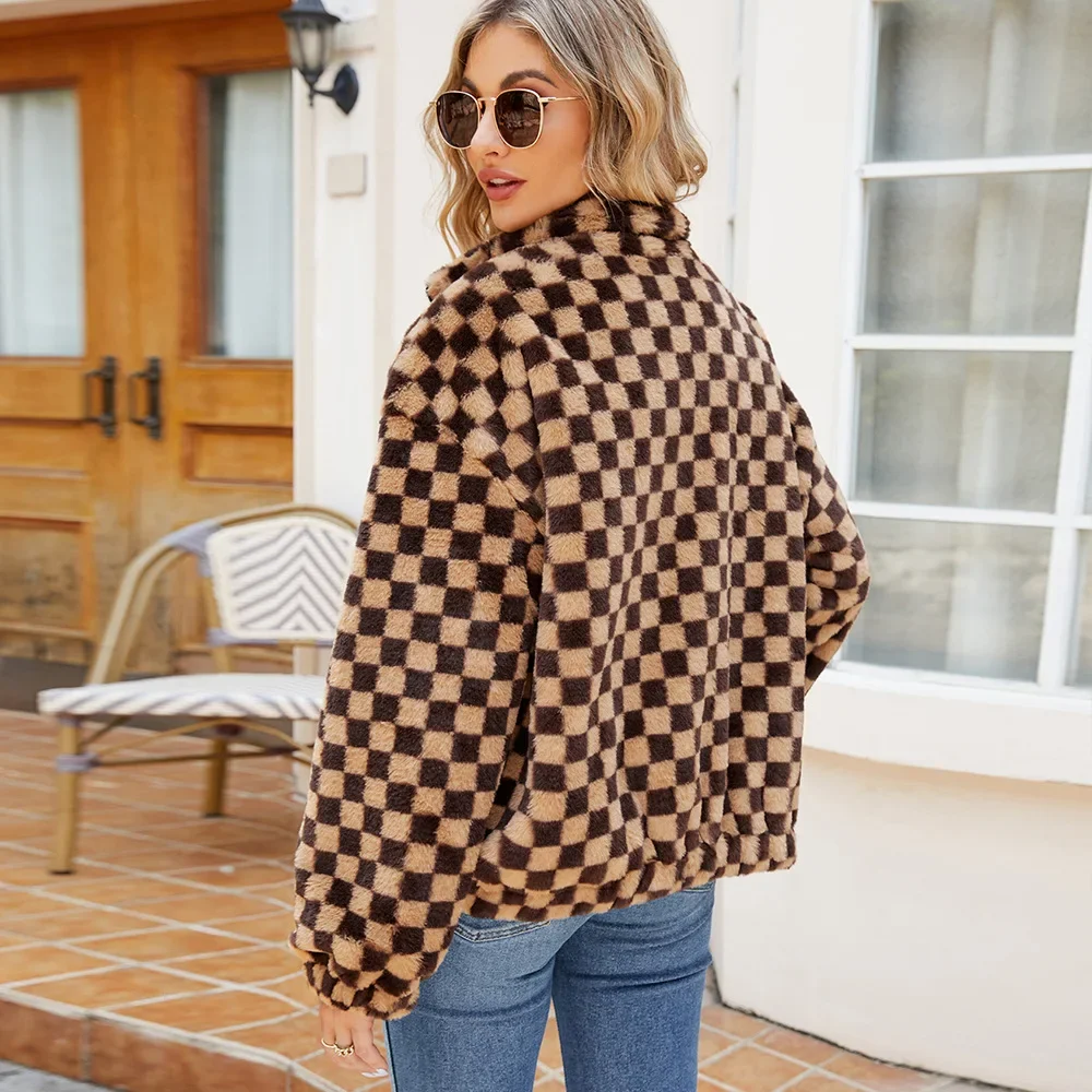 Abrigo de otoño e invierno para mujer, nuevo abrigo de piel de imitación de Camel, chaqueta de felpa suave con solapa de lana cálida para mujer