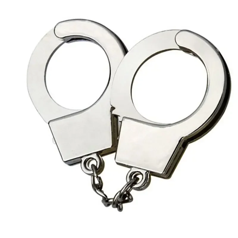 Creative Simulation Can Open The Handcuffs Keychain Metal Car Pendant Stress Relief Keychain Small Gifts Hardware Accessories