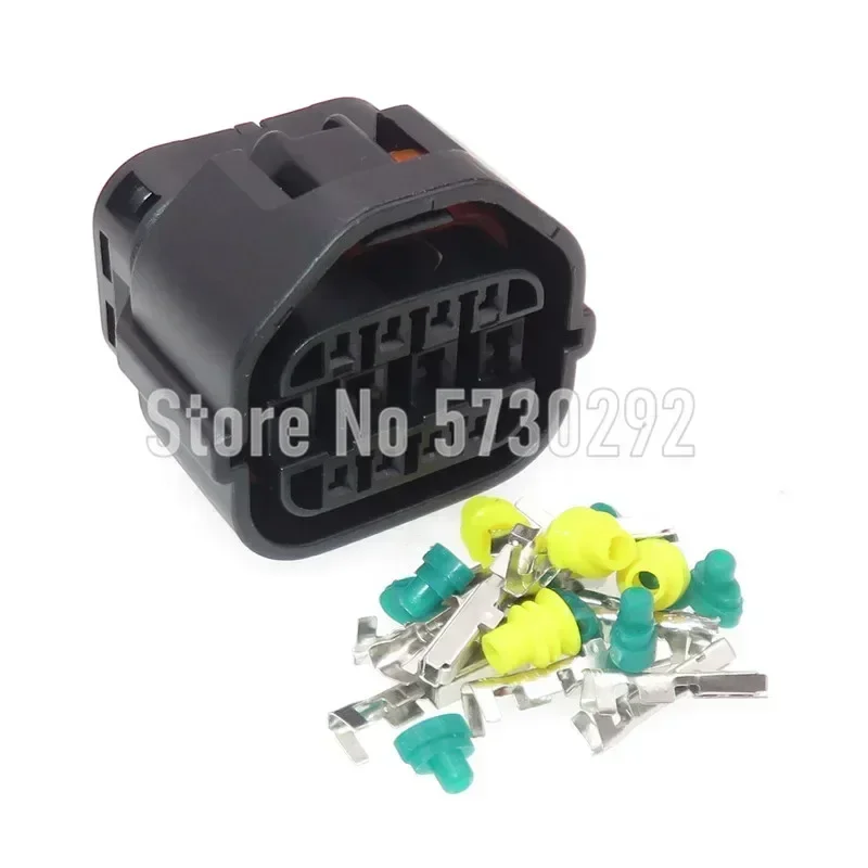 12P 7283-8722-30 MG640711-5 Automobile Socket Electrical Wiring Harness Connector