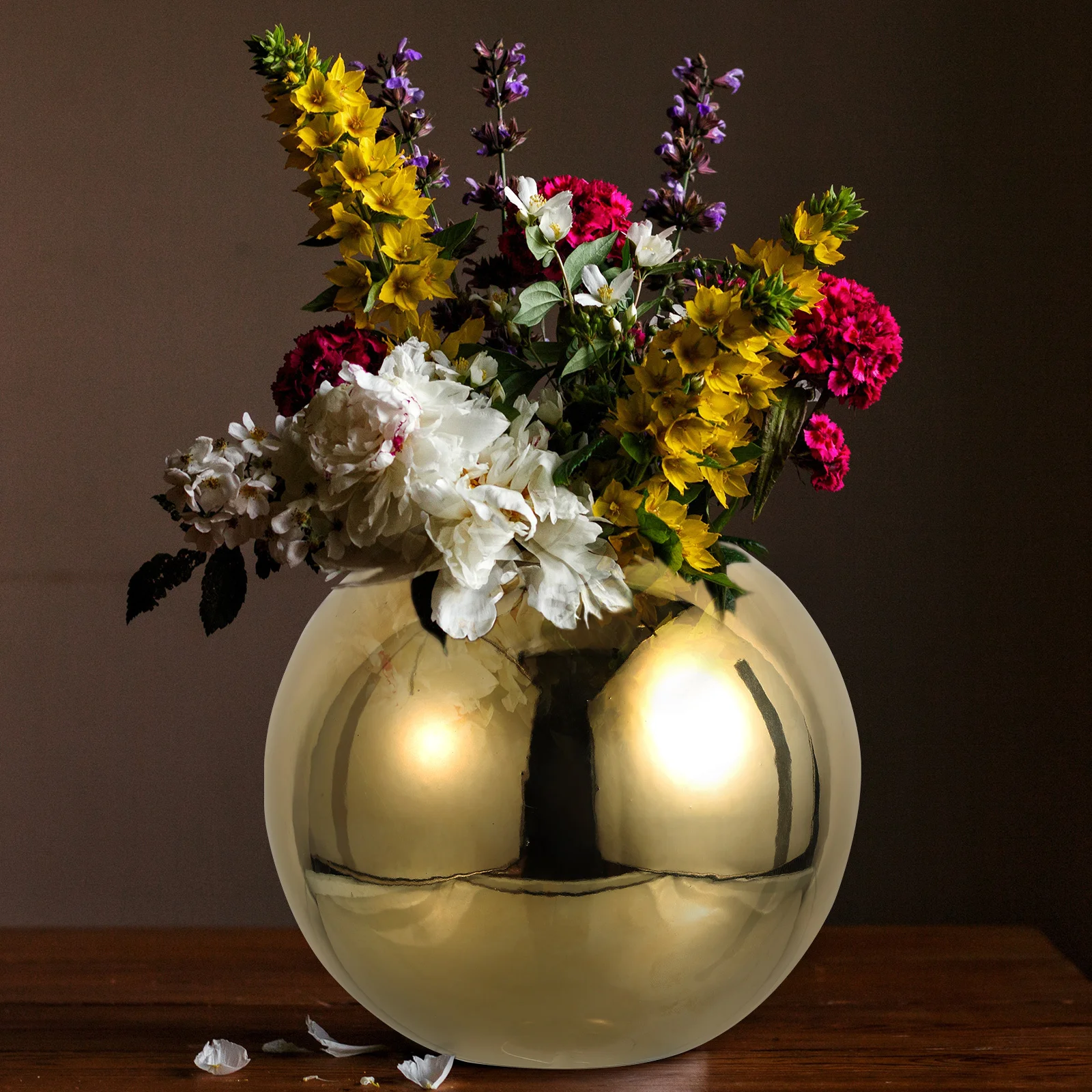 

Vase Arrangement Delicate Flower Home Furnishing Simple Desktop Planter Style Adornment Indoor