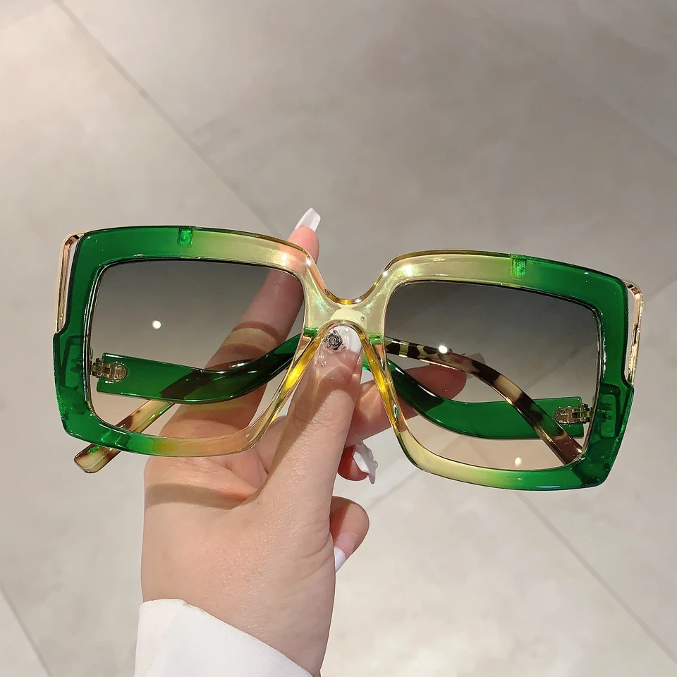 KAMMPT Oversized Square Sunglasses Women Fashion Gradient  display picture 1