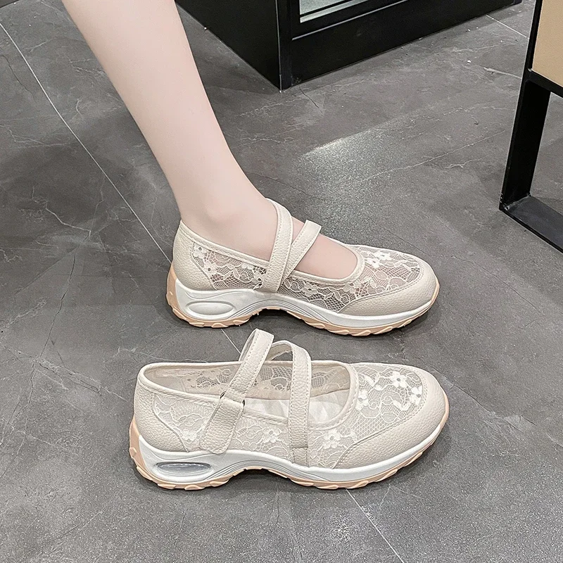 Summer mesh shoes for women breathable thin mesh small white shoes for women 2024 new soft sole sandals for large sports shoes