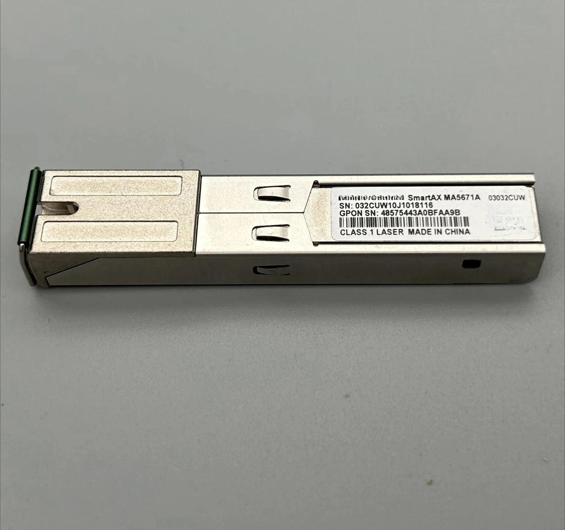 MA5671A Optical Cat Stick 2.5G GPON ONT Ultra Gigabit Broadband SFP Interface