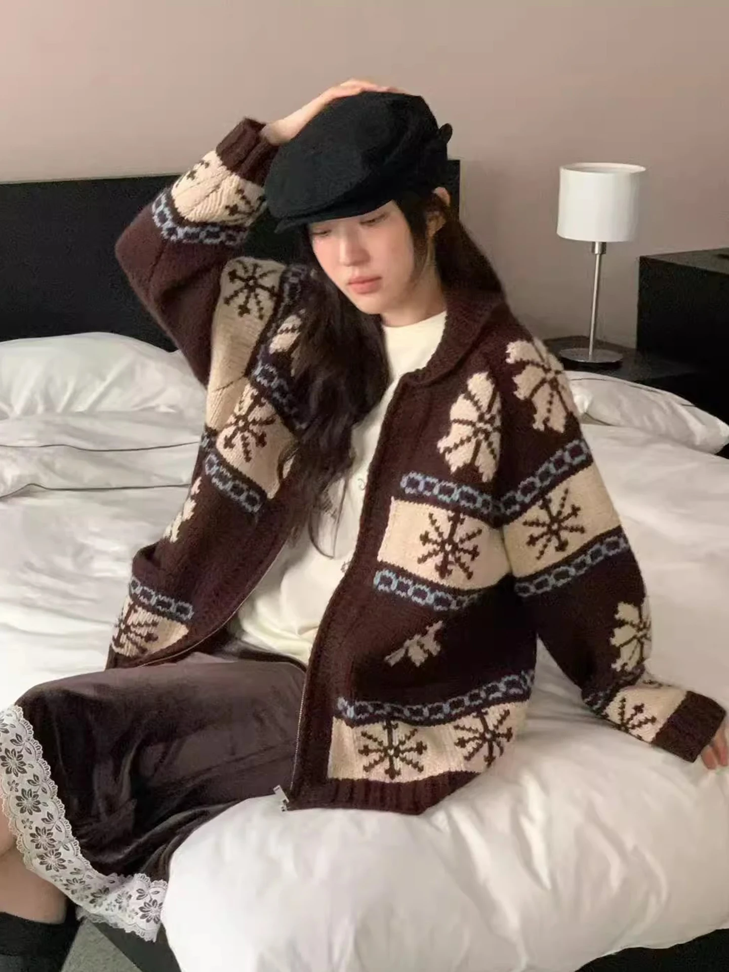 

Тяжелый свитер в стиле ретро с принтом снежинки, женский свободный вязаный топ, зимний новый свитер для поездок на работу, мода