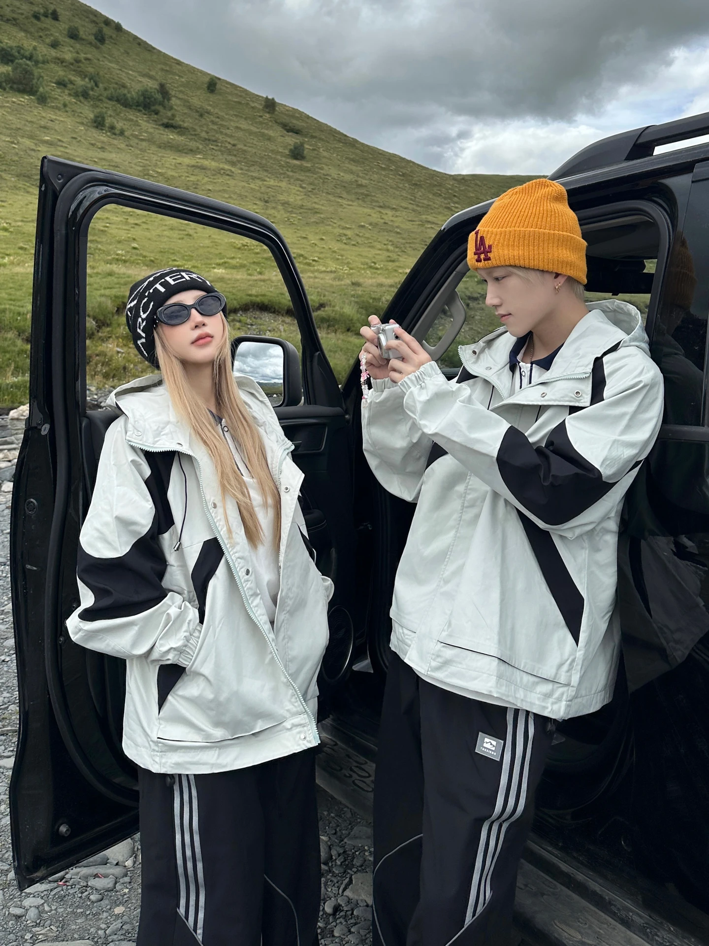 

American Style Loose Outdoor Jacket Couple Matching Spring Autumn Student Class Uniform Light Mountain Series Jacket Coat