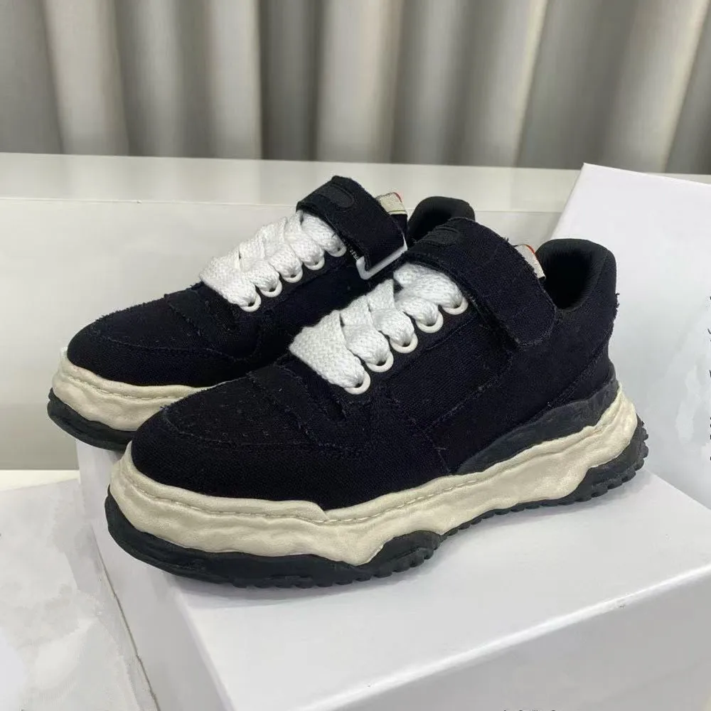 Dad's shoes men's 2025 autumn and winter new style thick soled height increasing shoes retro made casual sports shoes women