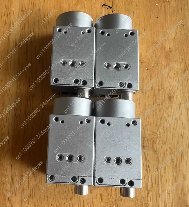 1 قطعة acA-2440-20gm أبيض وأسود 5.0 مليون كاميرا صناعية تم اختبارها بشكل جيد