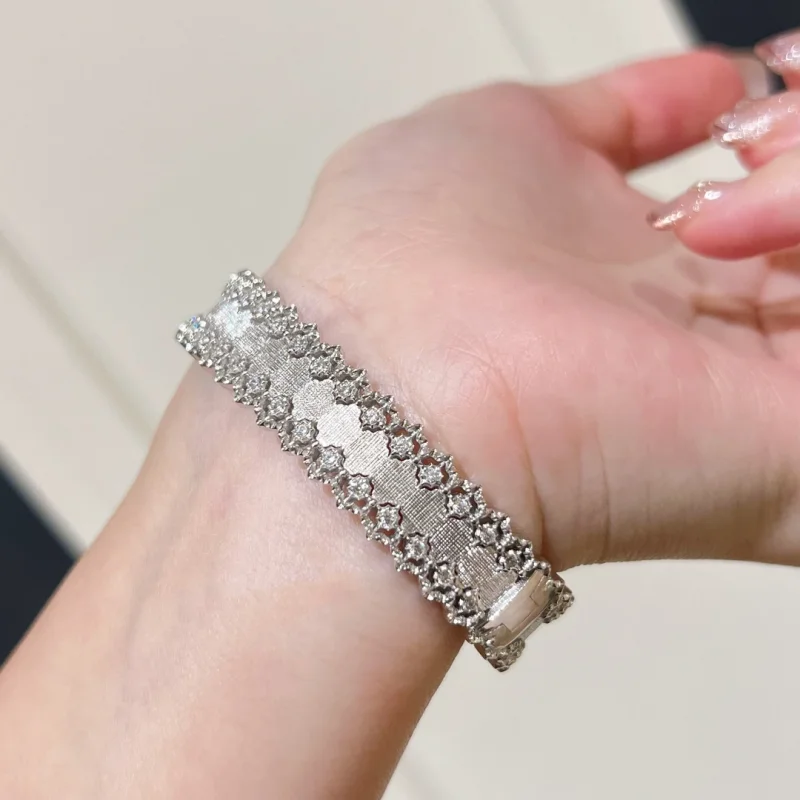 

BELLUX 925 Silver Synthetic Zircon Wire Drawing Lace Bracelet Vintage Light Luxury Italian Style Fine Bangle for Women