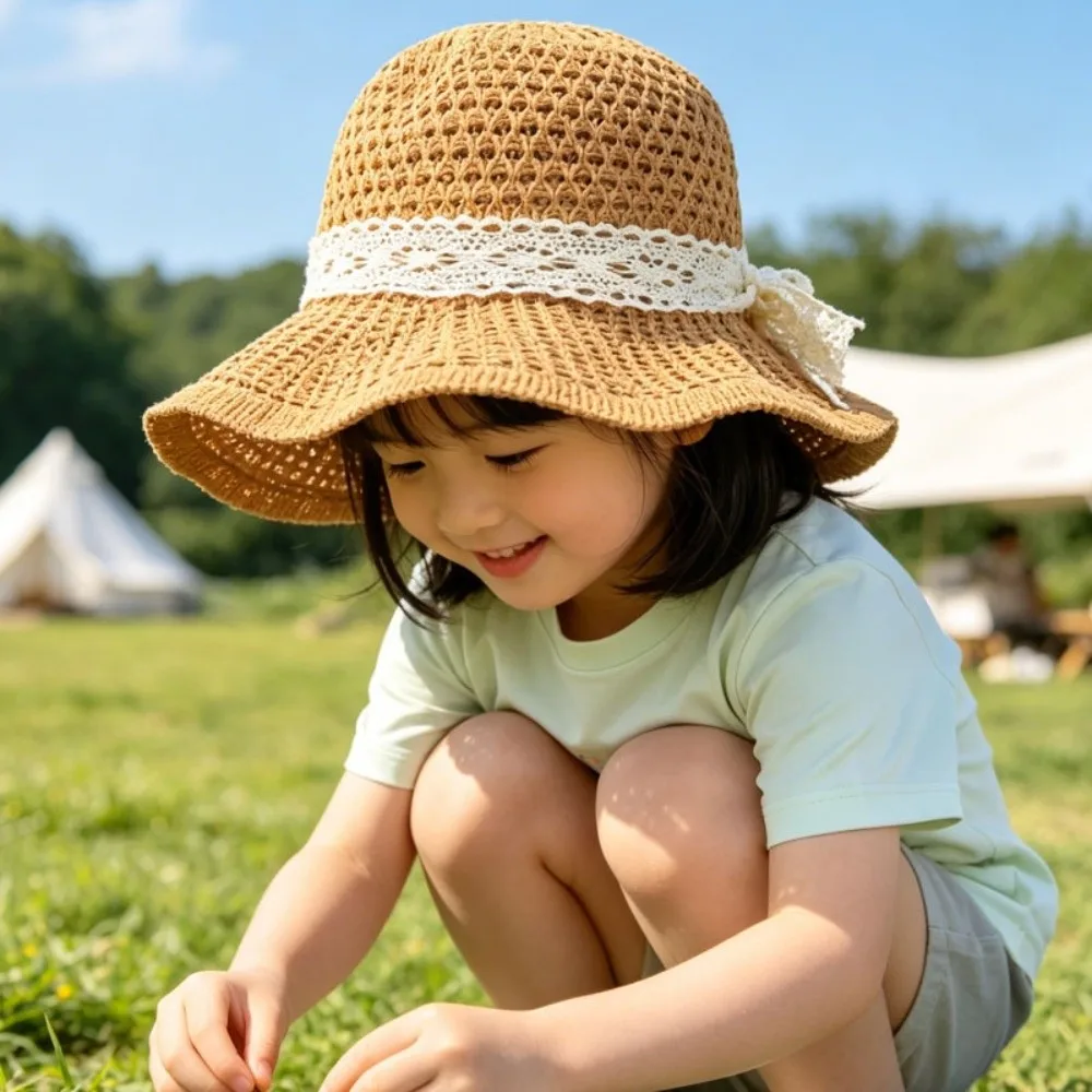 Wide Brim Straw Sun Hat Foldable Design Anti-UV Wide Brim Hat Lace Up Detail Lightweight Foldable Beach Hat Summer Holiday