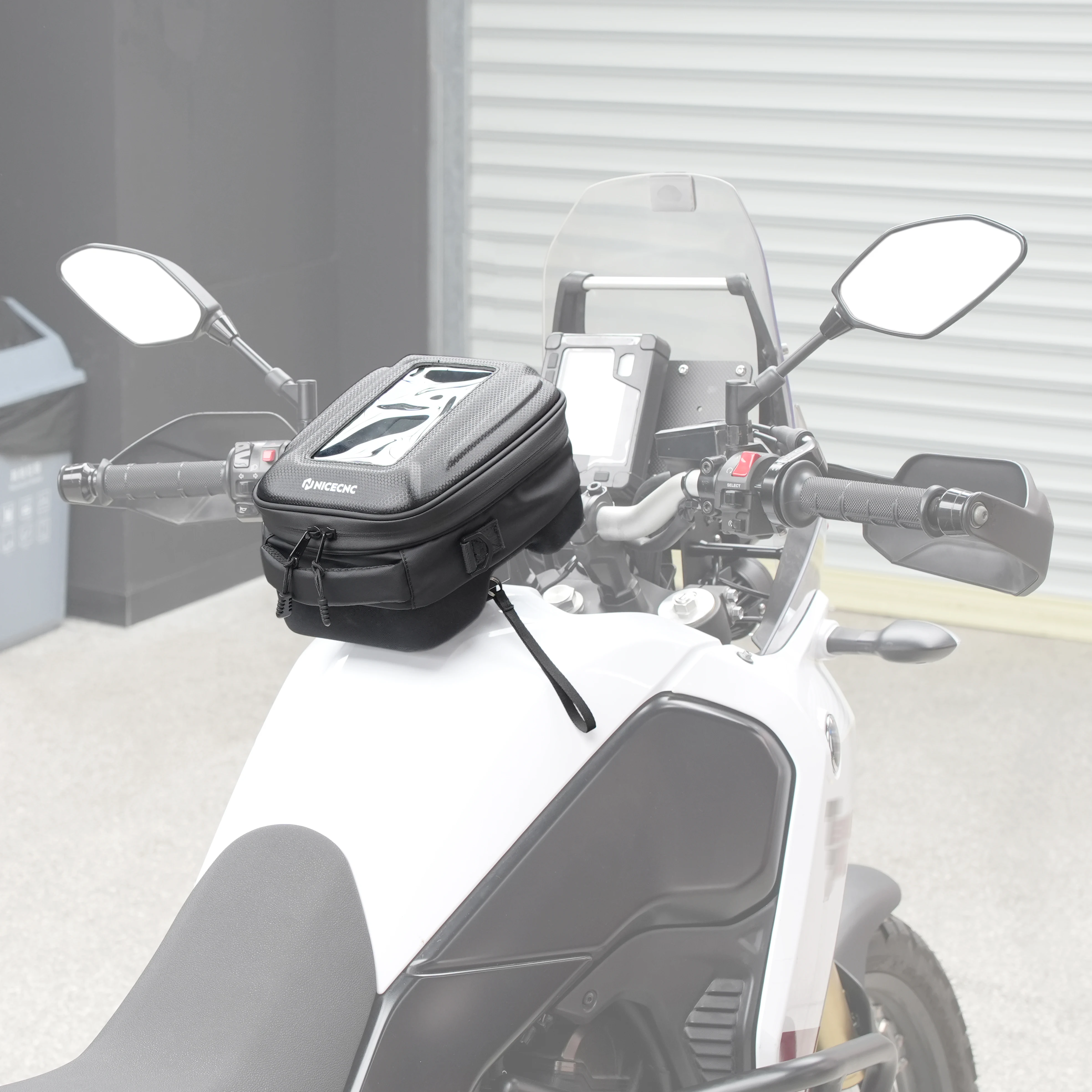 

For Yamaha Tenere 700 Fuel Tank Bag Quick Release Portable 6L Waterproof Quick Lock Motorcycle Gas Fuel Tank Bag for BMW R1250GS